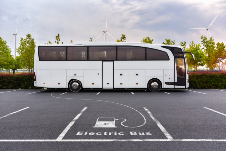 electric bus canada